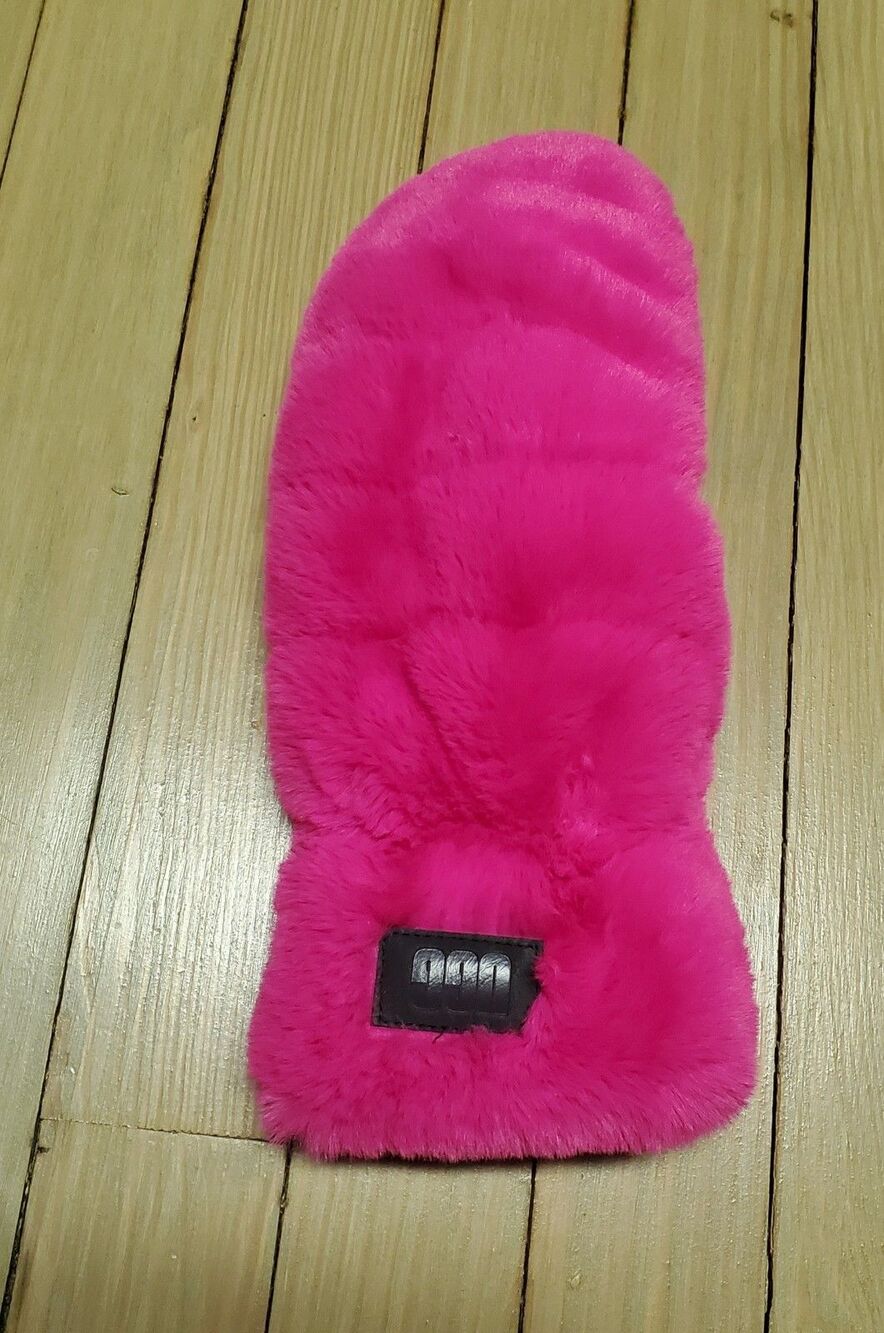 UGG Women's Quilted Faux Fur Mitten (1) In Neon Pink